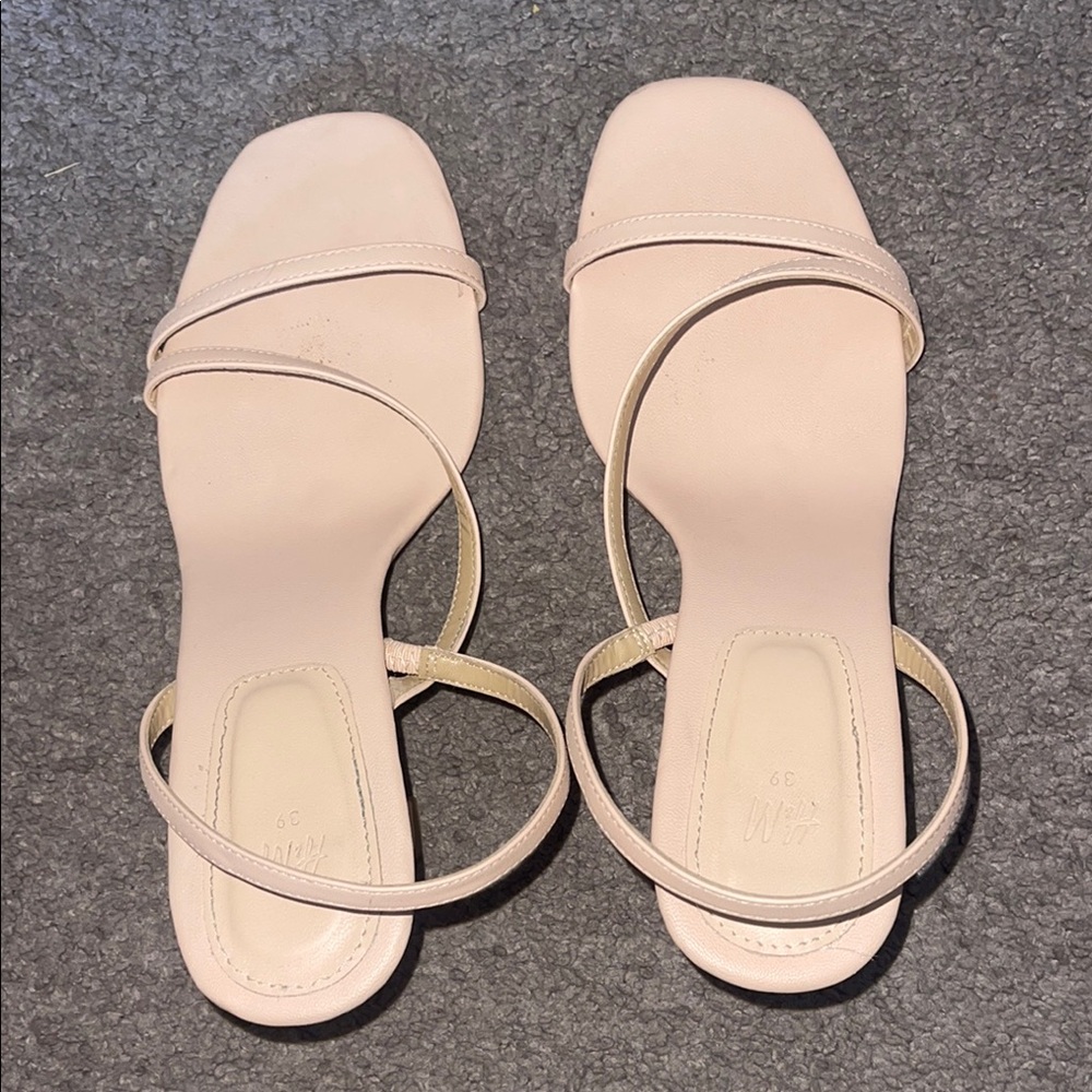 H&M Women's Light Pink Strappy Sandals